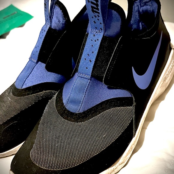 Nike Flex Running Shoes 👟 - Picture 6 of 10